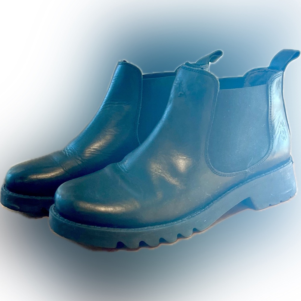 Black Leather Chelsea Boots